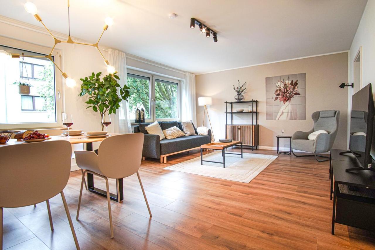 Homefy Bright And Cozy Holiday Apartment - Washer & Dryer - Free Parking เอสเซน ภายนอก รูปภาพ